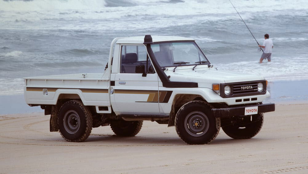 70 Series Land Cruiser Decal Body Stripe Kit (Broome) - 75/79 Series Single Cab (1985-)